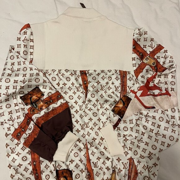thrifted Louis Vuitton trunk half zip up SZ M - Picture 5 of 10